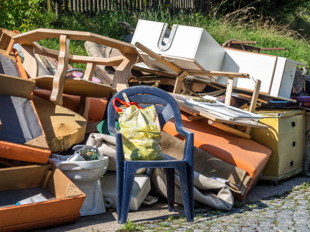 Best Construction Debris Removal  in Nneconne, WI